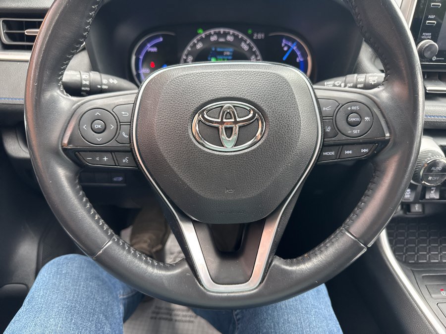 Used 2020 Toyota RAV4 XSE w/ All Weather Liner Package AWD/4WD image 28