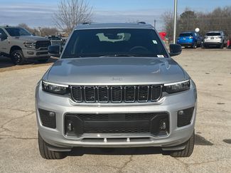 New 2025 Jeep Grand Cherokee L Overland w/ Trailer Tow Package video 2