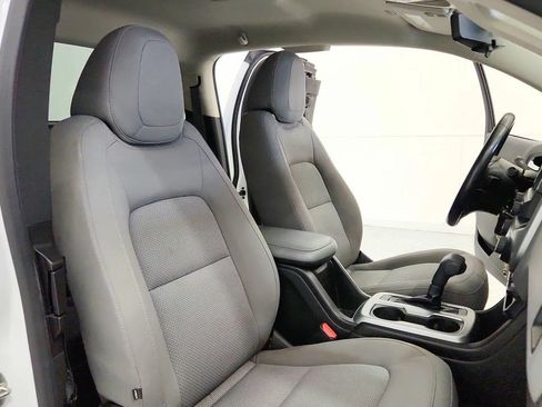 Used 2018 Chevrolet Colorado LT RWD image 30