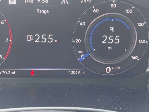 Used 2022 Volkswagen Atlas SEL AWD/4WD image 28