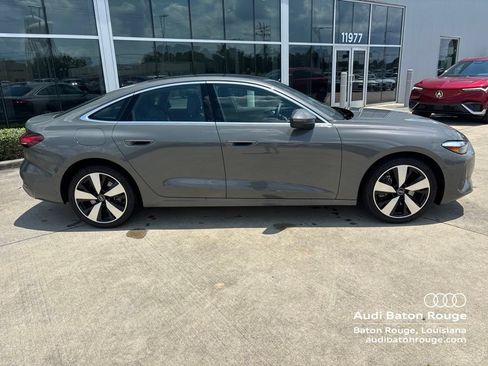 Used 2025 Audi A5 2.0T Premium w/ Convenience Package AWD/4WD image 3