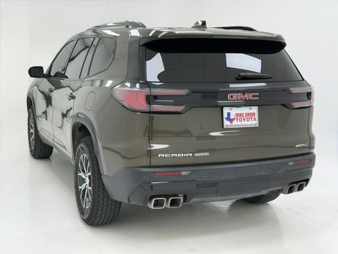 Used 2024 GMC Acadia AT4 image 18