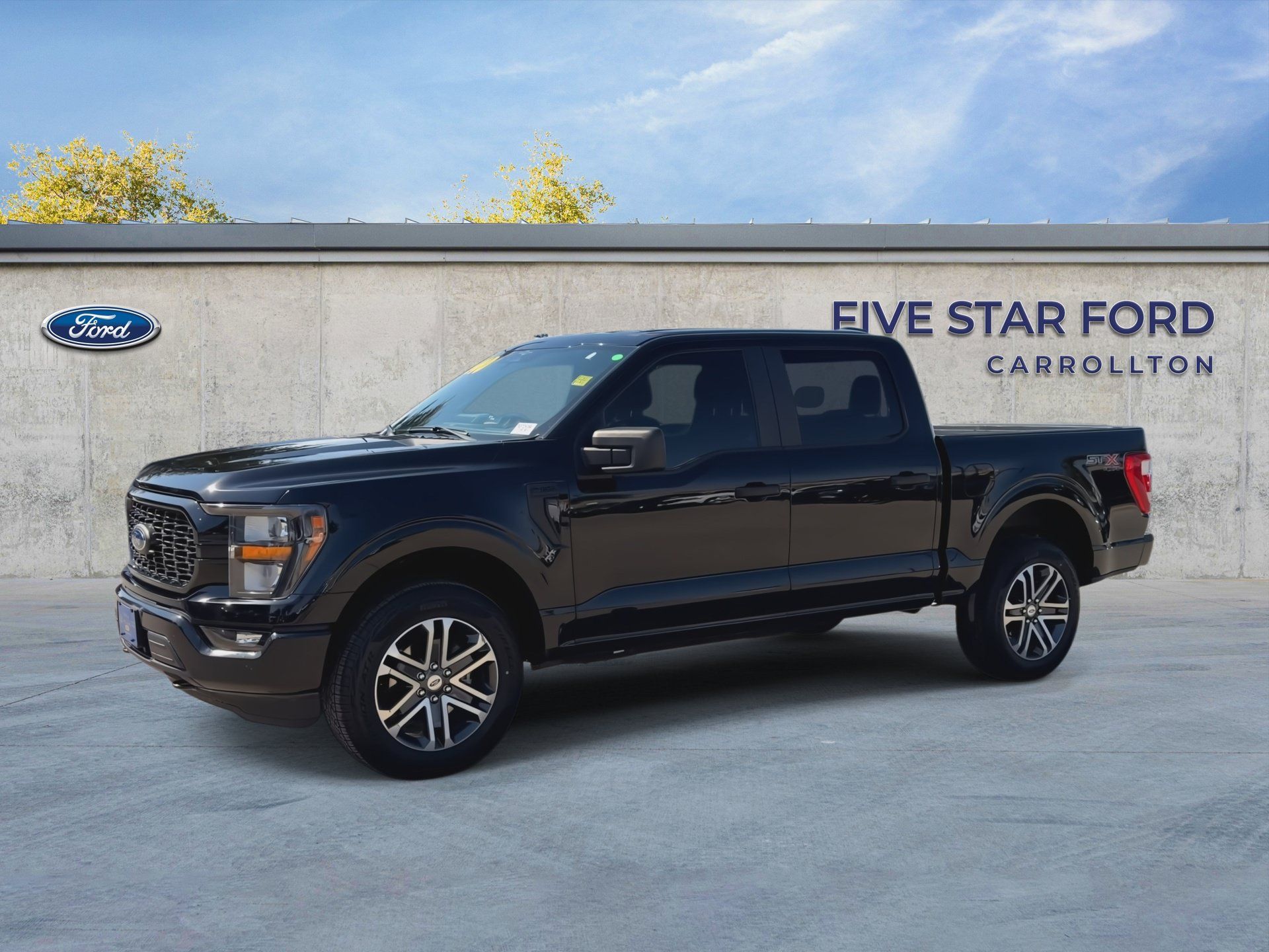 Used 2023 Ford F150 XL w/ STX Appearance Package AWD/4WD image 4