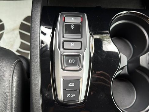 Used 2016 Honda Pilot Touring image 27