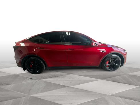 Used 2026 Tesla Model Y AWD image 9