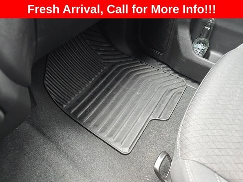 Used 2026 Chevrolet Silverado 1500 Custom AWD/4WD image 8