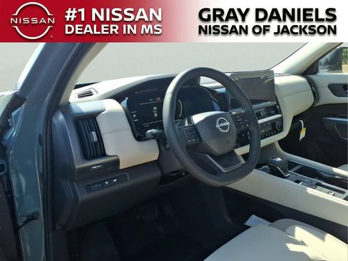 New 2026 Nissan Pathfinder SL w/ Cargo Package FWD image 11