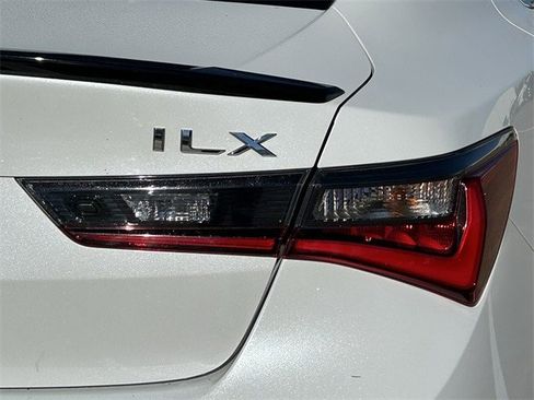 Used 2021 Acura ILX image 8