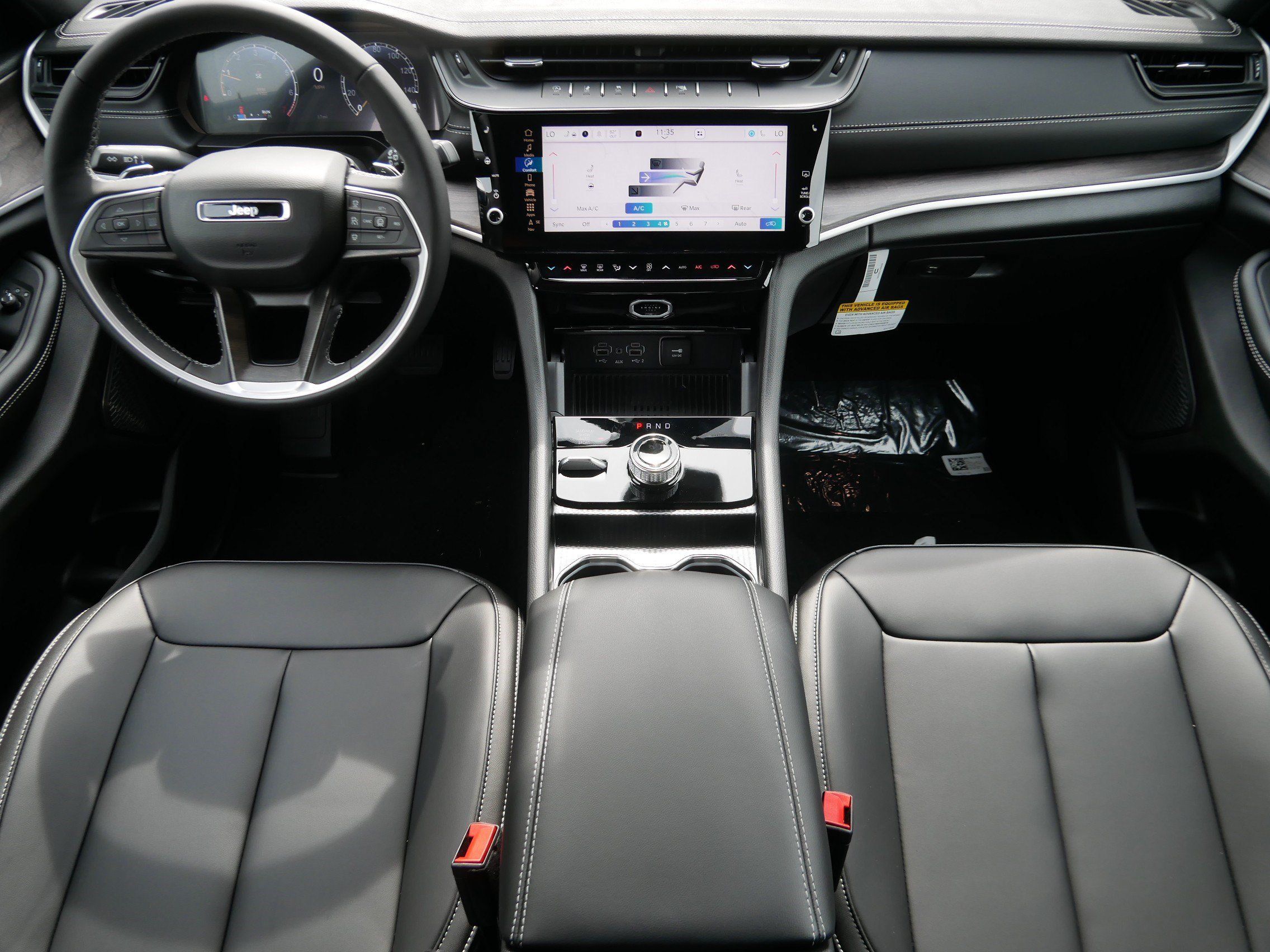 New 2027 Jeep Grand Cherokee Limited AWD/4WD image 12
