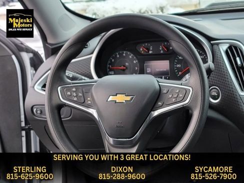 Used 2024 Chevrolet Malibu LT image 25