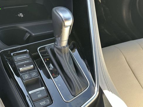 Certified 2025 Acura ADX A-Spec image 18