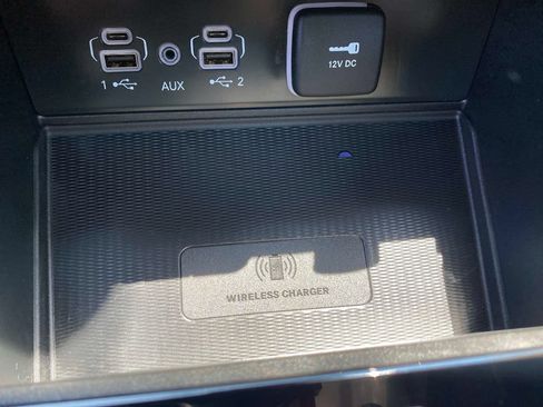Certified 2025 Jeep Grand Cherokee Altitude AWD/4WD image 17