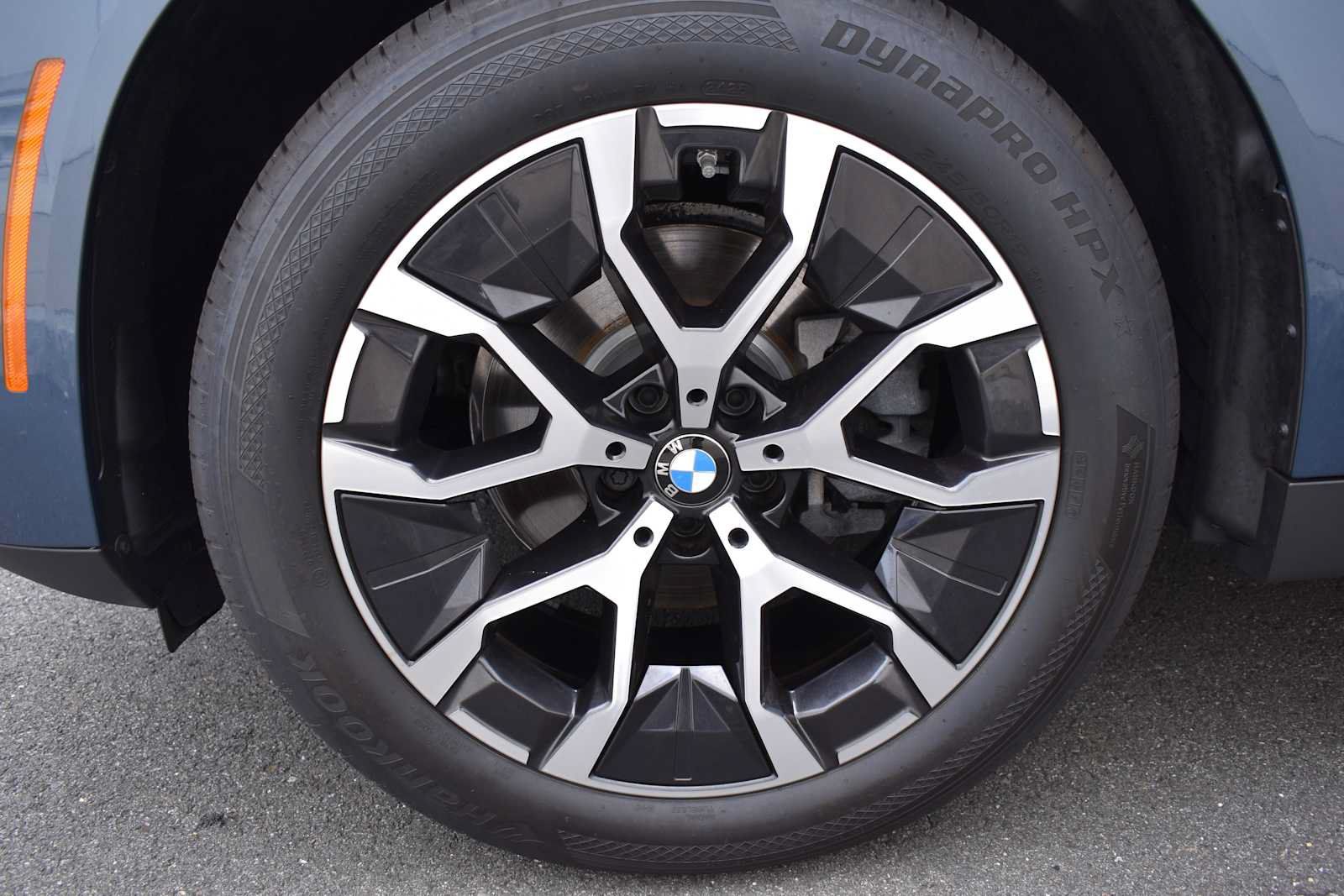 Used 2026 BMW X3 xDrive30i w/ Premium Package AWD/4WD image 16