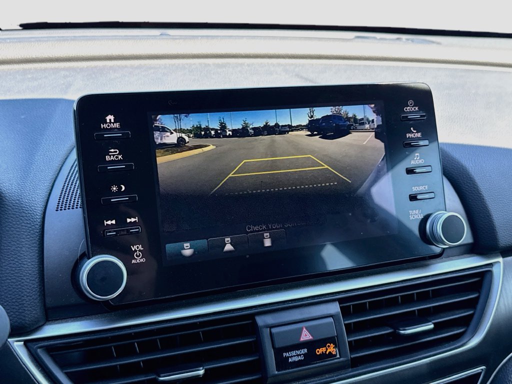 Used 2022 Honda Accord LX image 26
