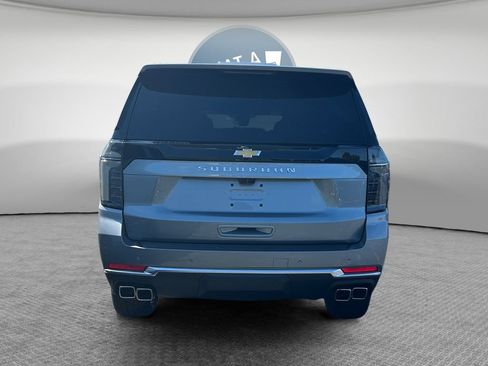 New 2025 Chevrolet Suburban High Country image 4