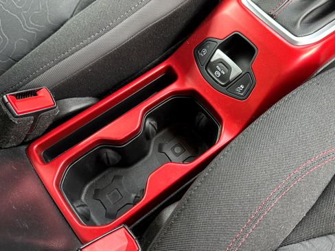 Used 2019 Jeep Renegade Trailhawk image 19