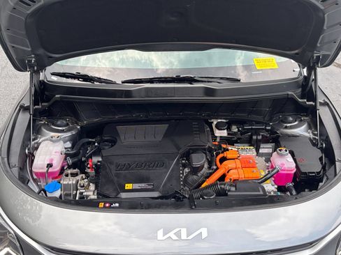 Used 2026 Kia Niro LX FWD image 27
