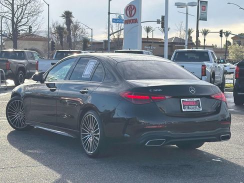 Used 2023 Mercedes-Benz C 300 Sedan image 5