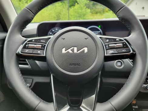Certified 2024 Kia Seltos EX AWD/4WD image 14