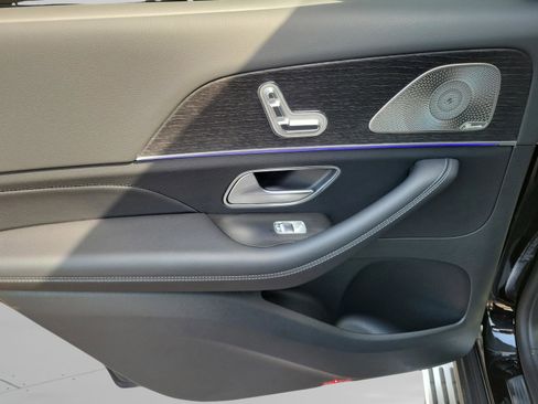 Certified 2026 Mercedes-Benz GLS 450 4MATIC image 34