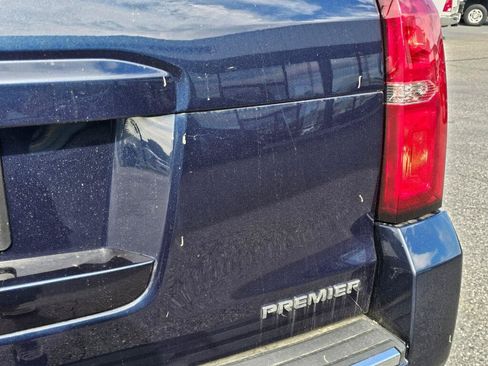 Used 2019 Chevrolet Tahoe Premier AWD/4WD image 16