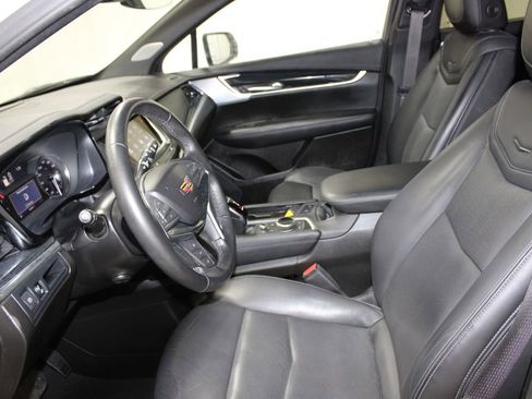Used 2024 Cadillac XT5 Premium Luxury FWD image 35