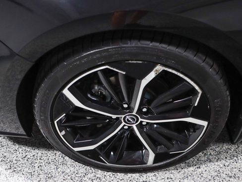 Used 2023 Nissan Altima 2.5 SR FWD image 11