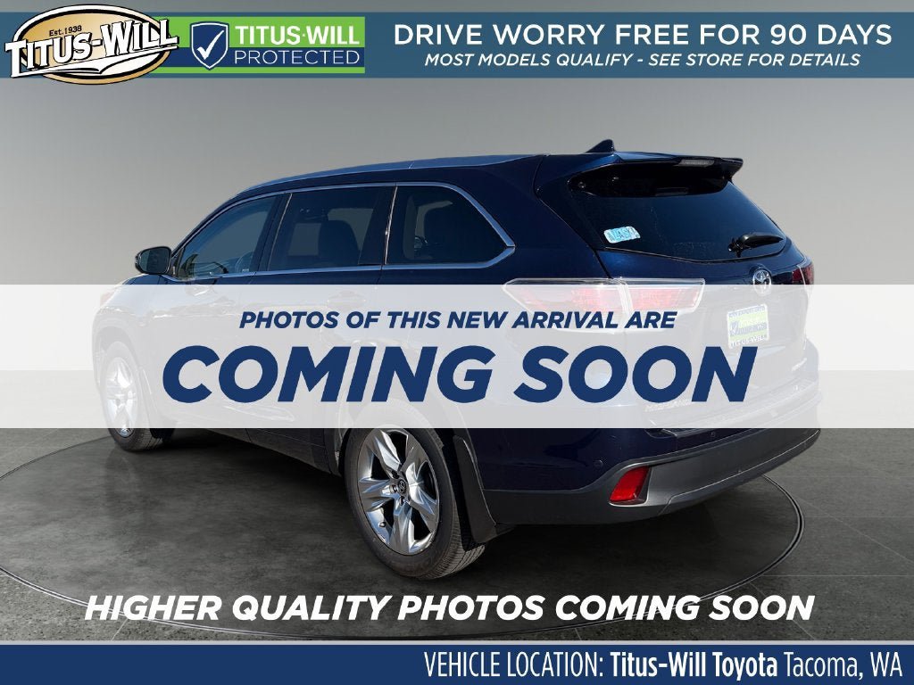 Used 2016 Toyota Highlander Limited w/ Driver Technology Package AWD/4WD image 3