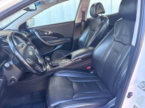 Used 2014 Hyundai Azera Limited w/ Option Group 02 FWD image 36