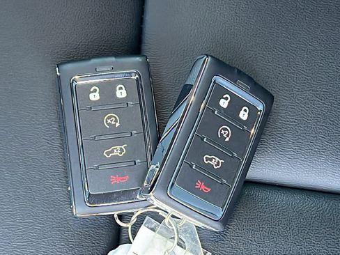 New 2025 Jeep Grand Cherokee Limited w/ Trailer Tow Package image 29