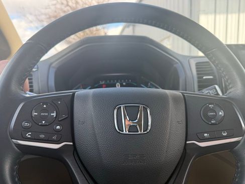 Used 2023 Honda Odyssey EX-L image 11