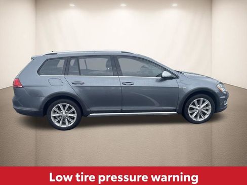 Used 2017 Volkswagen Golf Alltrack S AWD/4WD image 12