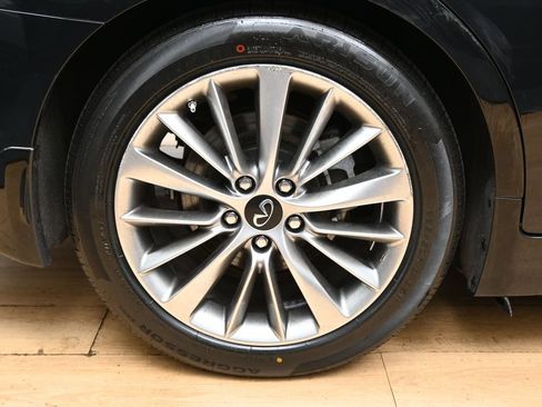 Used 2022 INFINITI Q50 Luxe w/ Cargo Package RWD image 9