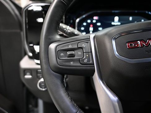Used 2024 GMC Sierra 1500 Elevation image 21