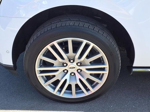 Used 2022 Ford Expedition Max Limited image 30