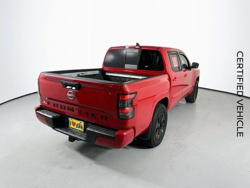 Certified 2025 Nissan Frontier SV w/ SV Convenience Package RWD image 9