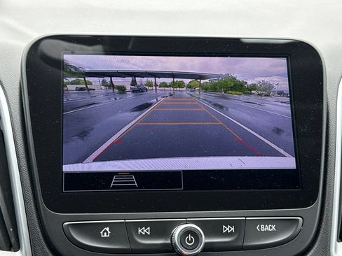 Used 2023 Chevrolet Malibu LT FWD image 27