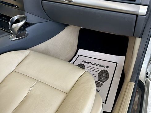 Used 2004 BMW 645Ci Convertible RWD image 14