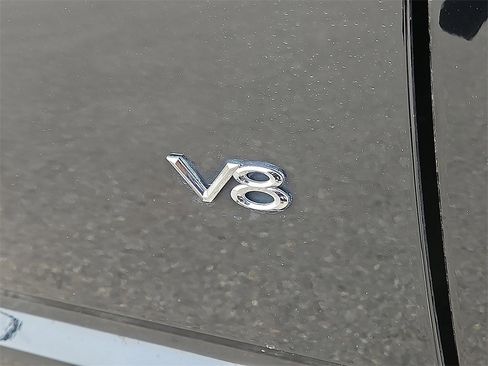 Used 2003 Ford Thunderbird Base image 10