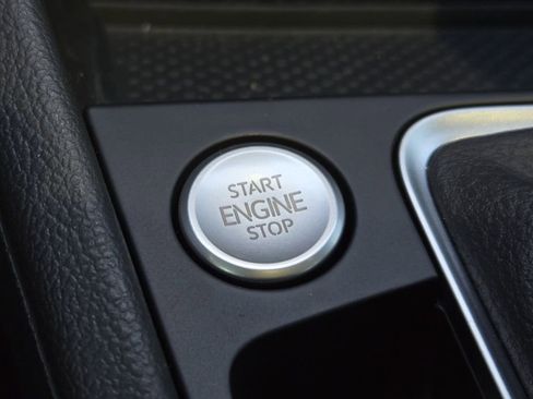 Used 2026 Volkswagen Jetta GLI Autobahn FWD image 21