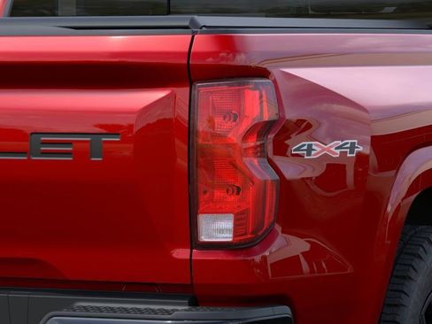 New 2026 Chevrolet Colorado W/T AWD/4WD image 11