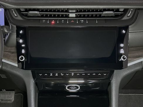 New 2026 Jeep Grand Cherokee L Limited AWD/4WD image 9