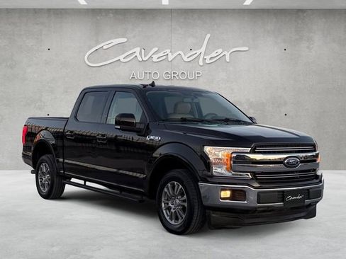 Used 2020 Ford F150 Lariat image 2