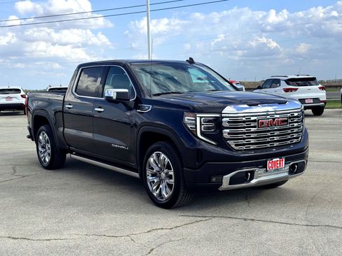 Used 2024 GMC Sierra 1500 Denali w/ Denali Reserve Package image 5