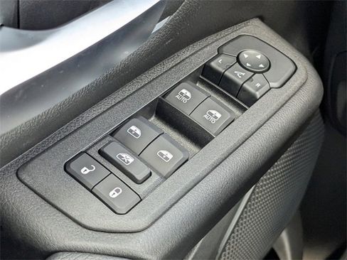 New 2026 RAM 1500 4x4 Crew Cab image 23