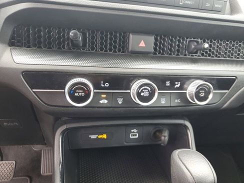 Used 2025 Honda CR-V LX image 20