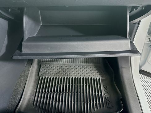 Certified 2025 Toyota RAV4 XLE Premium FWD image 32