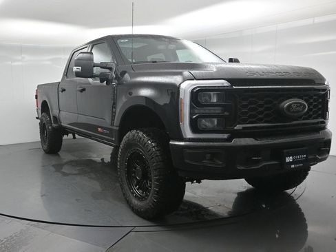 New 2025 Ford F250 Lariat w/ Lariat Ultimate Package image 56