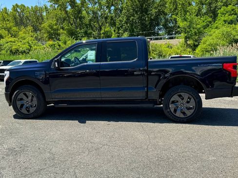New 2025 Ford F150 Lightning Flash AWD/4WD image 6