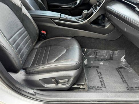 Used 2019 Toyota Avalon XSE image 49